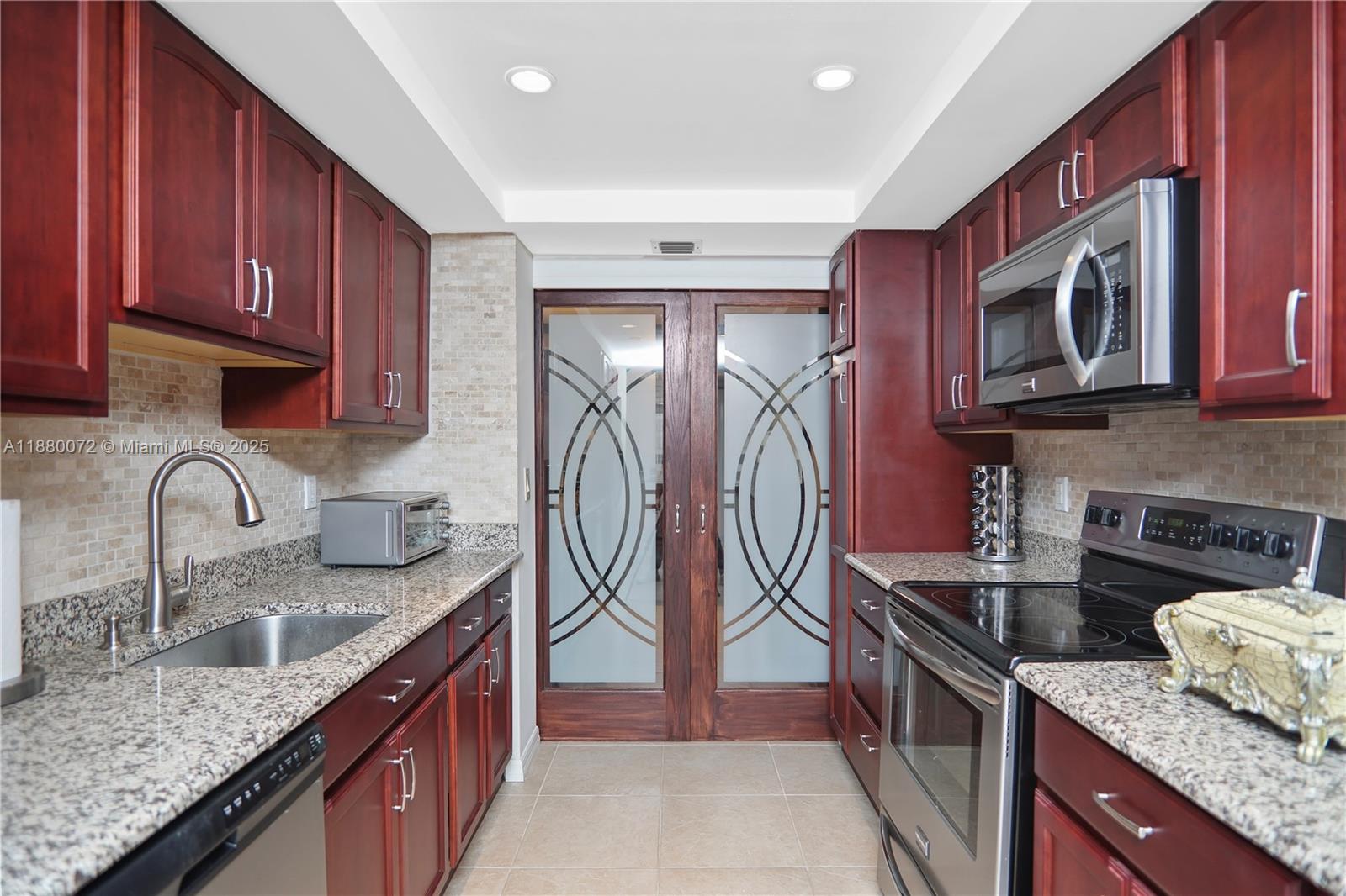 Photo of 2401 Ocean Dr  #1503, Hollywood, Florida, 33019 - 