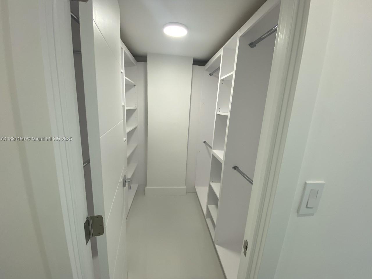 Photo of 19390 Collins Ave  #527, Sunny Isles Beach, Florida, 33160 - 