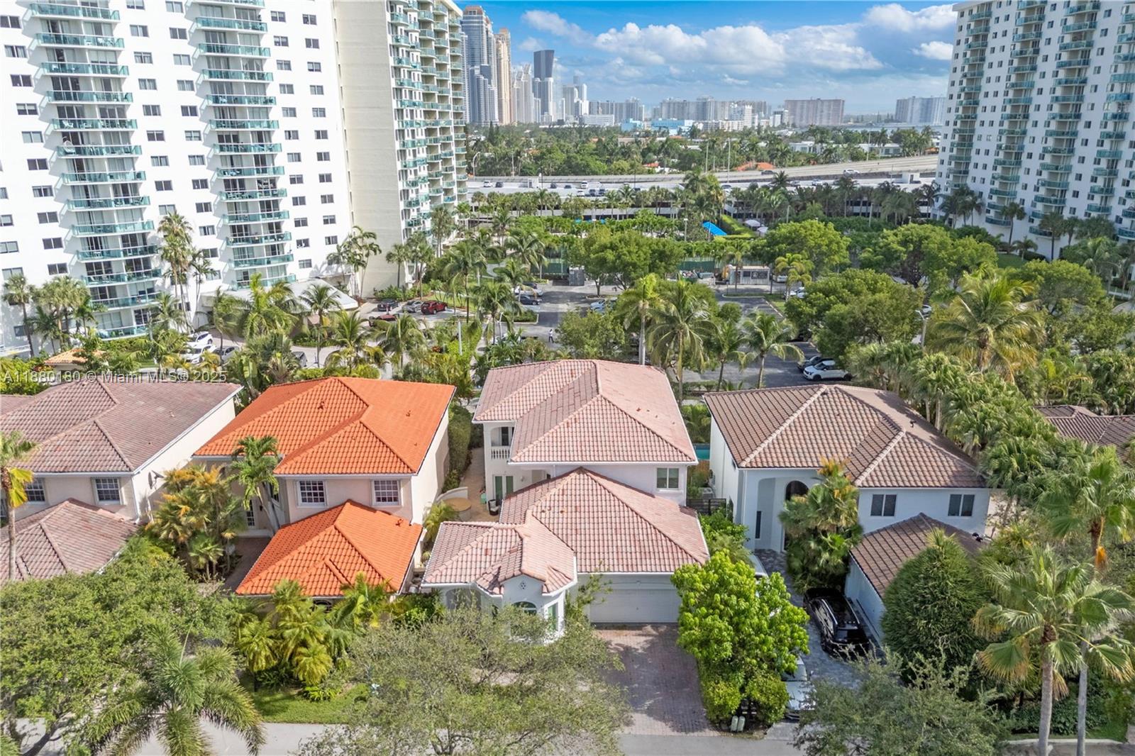Photo of 3942 194th Ln  (3942), Sunny Isles Beach, Florida, 33160 - 