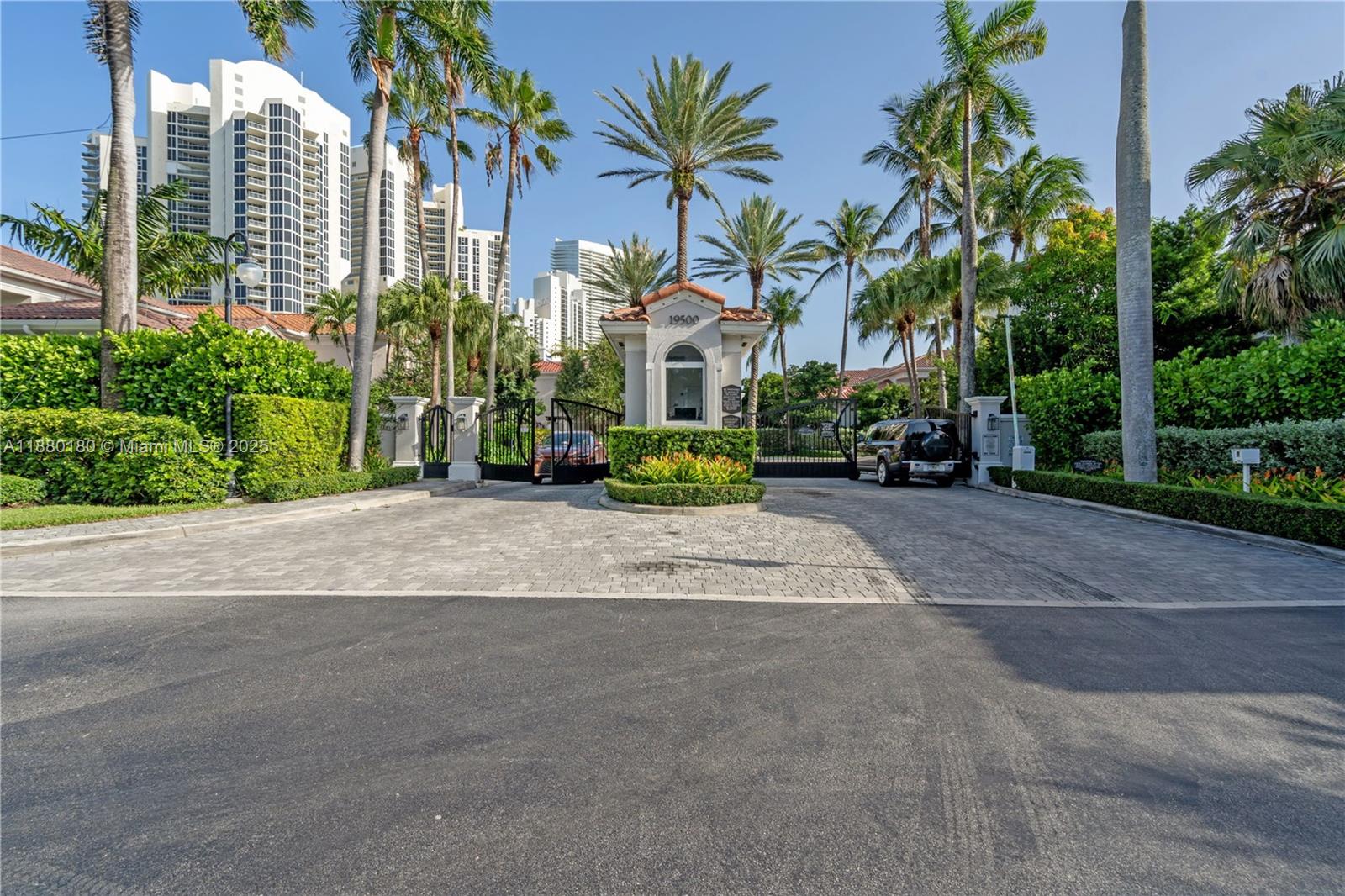 Photo of 3942 194th Ln  (3942), Sunny Isles Beach, Florida, 33160 - 