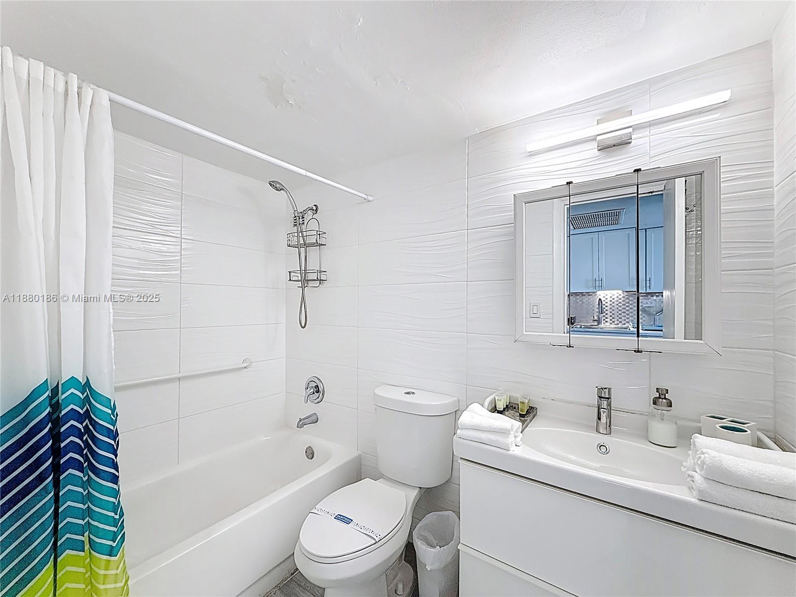 Photo of 19201 Collins Ave  #636, Sunny Isles Beach, Florida, 33160 - 