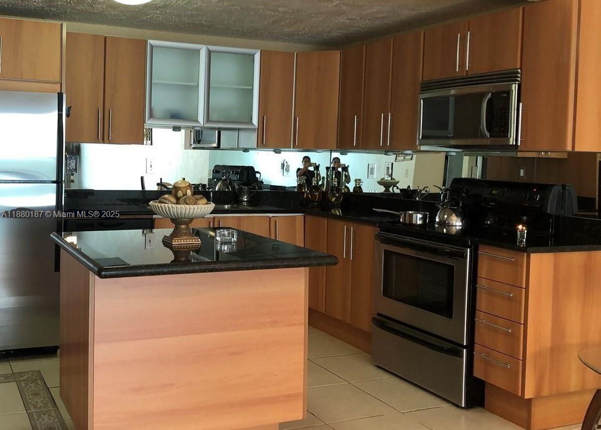 Photo of 19390 Collins Ave  #1124, Sunny Isles Beach, Florida, 33160 - 