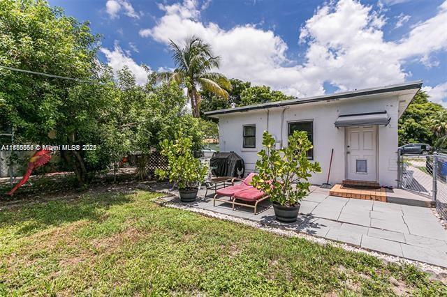  /  3042 sq. ft. $ 2025-09-17 0 Photo
