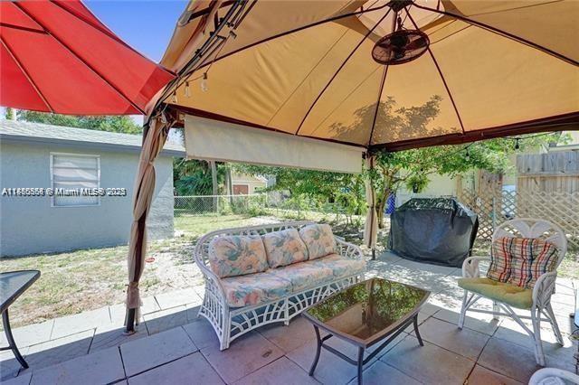   /  3042 sq. ft. $ 2025-09-17 0 Photo