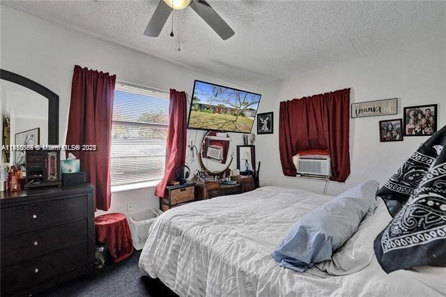   /  3042 sq. ft. $ 2025-09-17 0 Photo