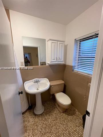   /  3042 sq. ft. $ 2025-09-17 0 Photo