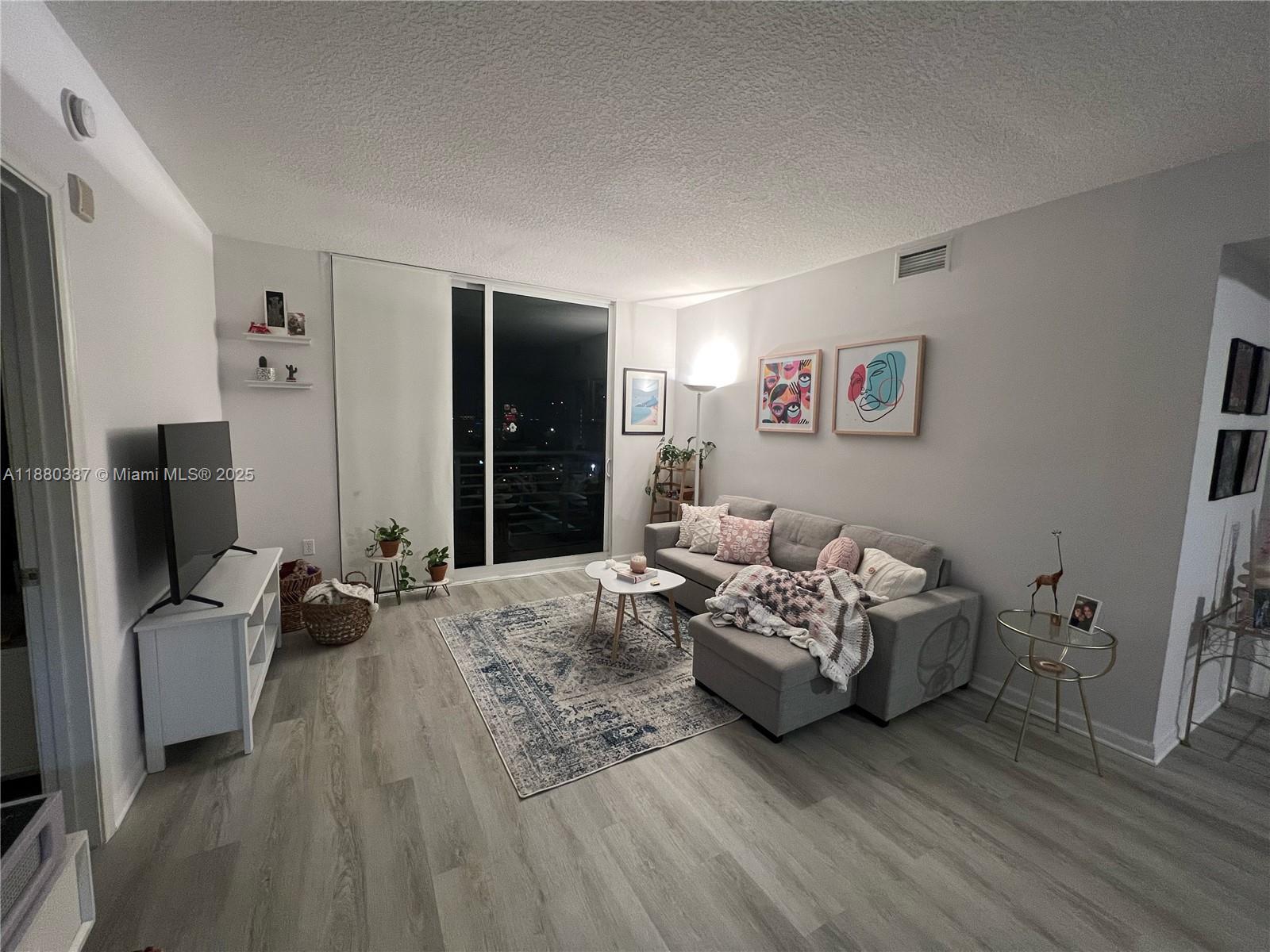 Photo of 18800 29th Ave #903, Aventura, Florida, 33180 -