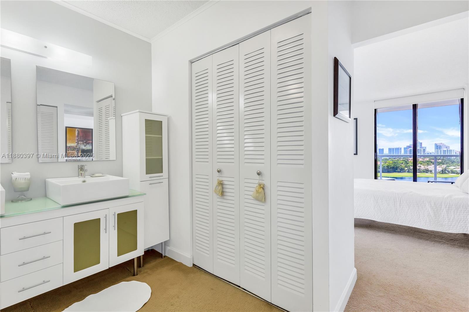 Photo of 3701 Country Club Dr  #1604, Aventura, Florida, 33180 - 