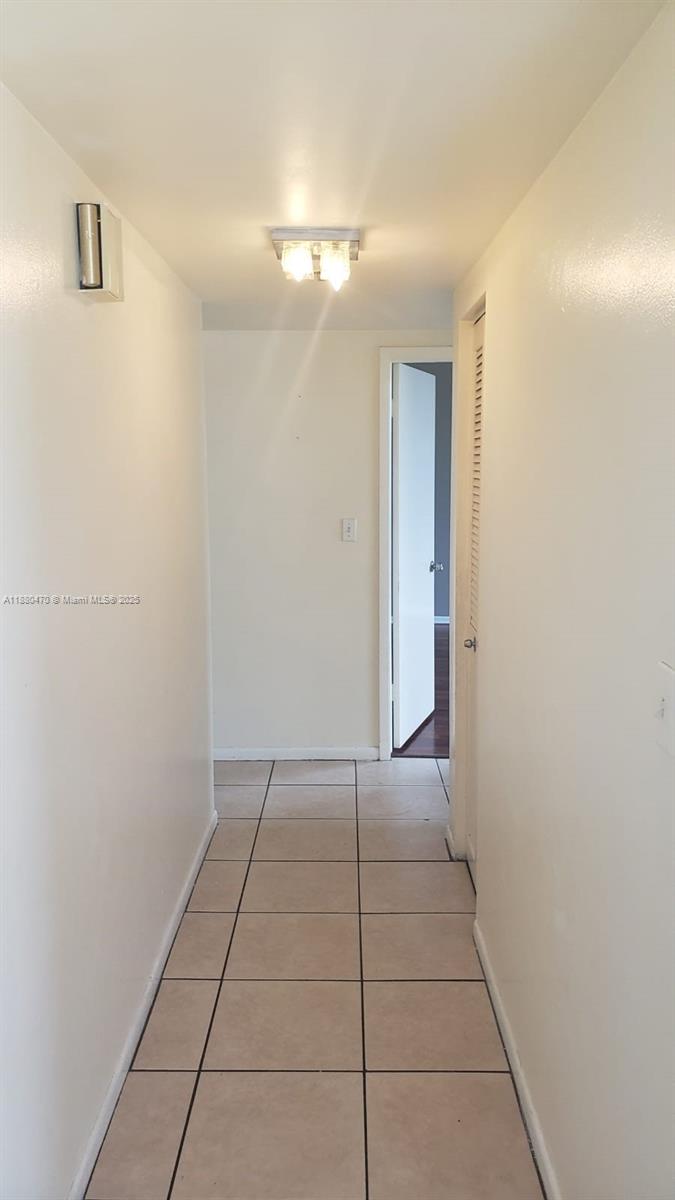 301 2 / 2 1150 sq. ft. $ 2025-09-17 0 Photo