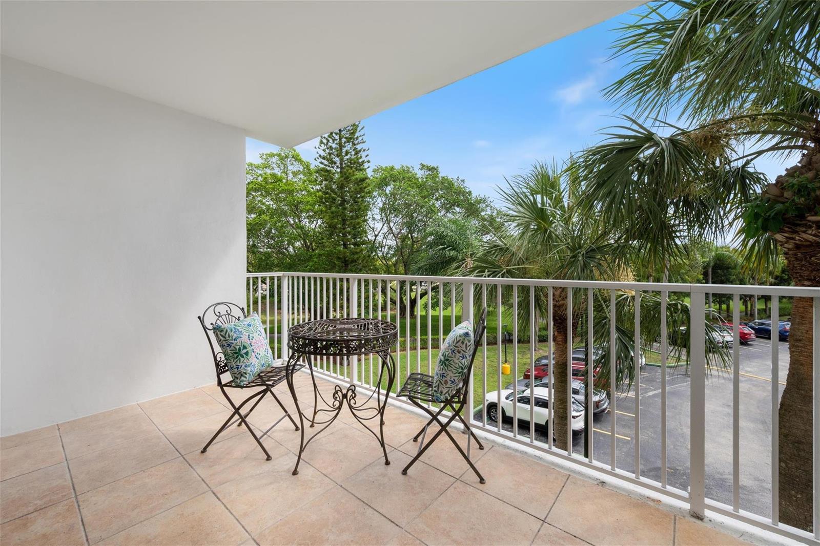 See details 315 1 / 884 sq. ft. $ 2026-06-06 0 Photo