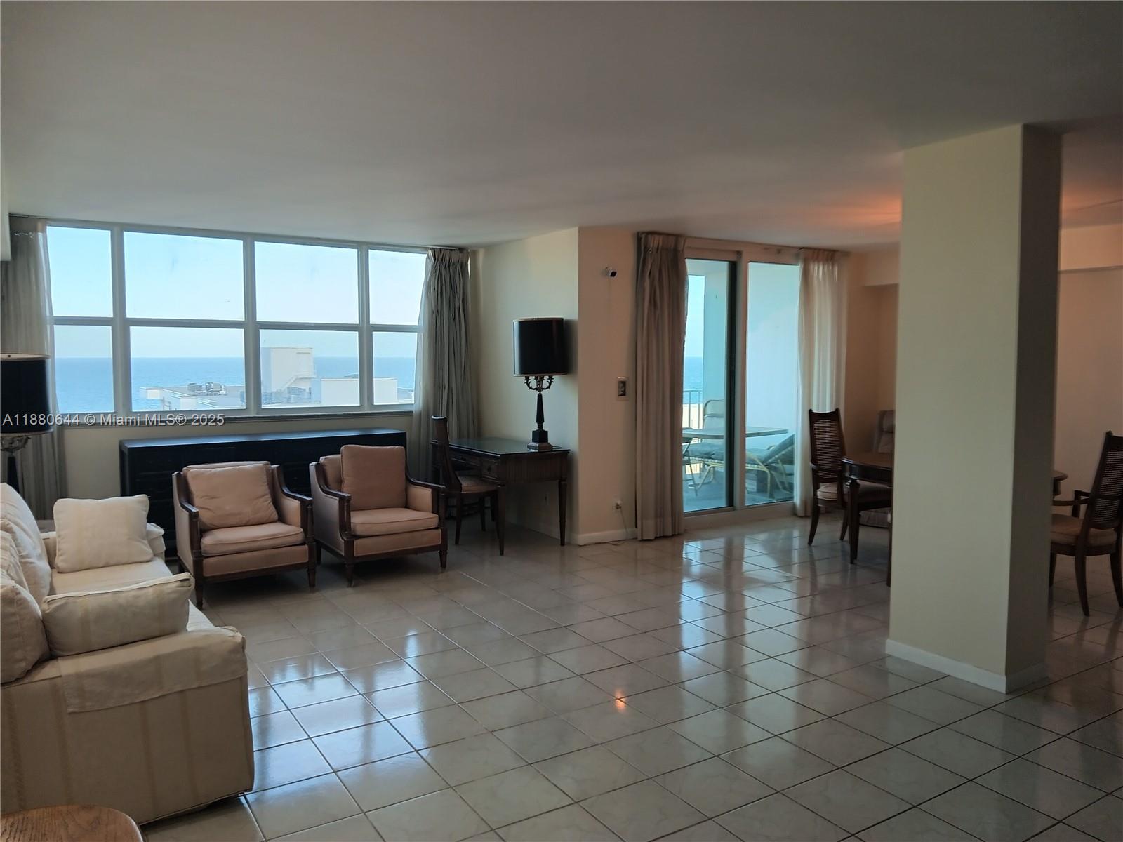 Photo of 1410 Ocean Dr  #1208, Hollywood, Florida, 33019 - 