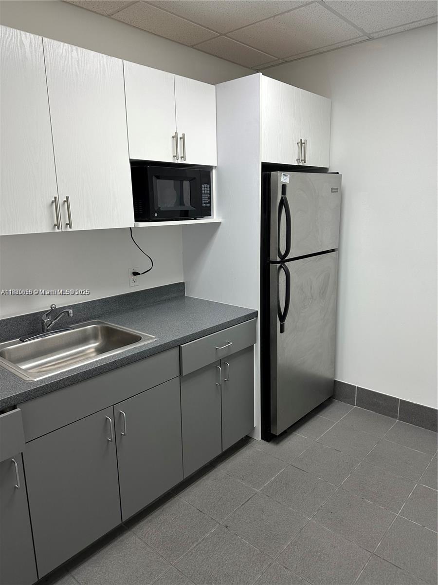 See details 106 / sq. ft. $ 2025-09-17 0 Photo