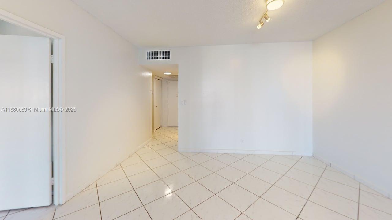 Photo of 500 Three Islands Blvd  #822, Hallandale Beach, Florida, 33009 - 