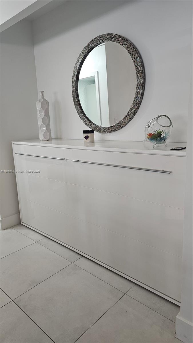 2K 1 / 2 870 sq. ft. $ 2025-09-18 0 Photo