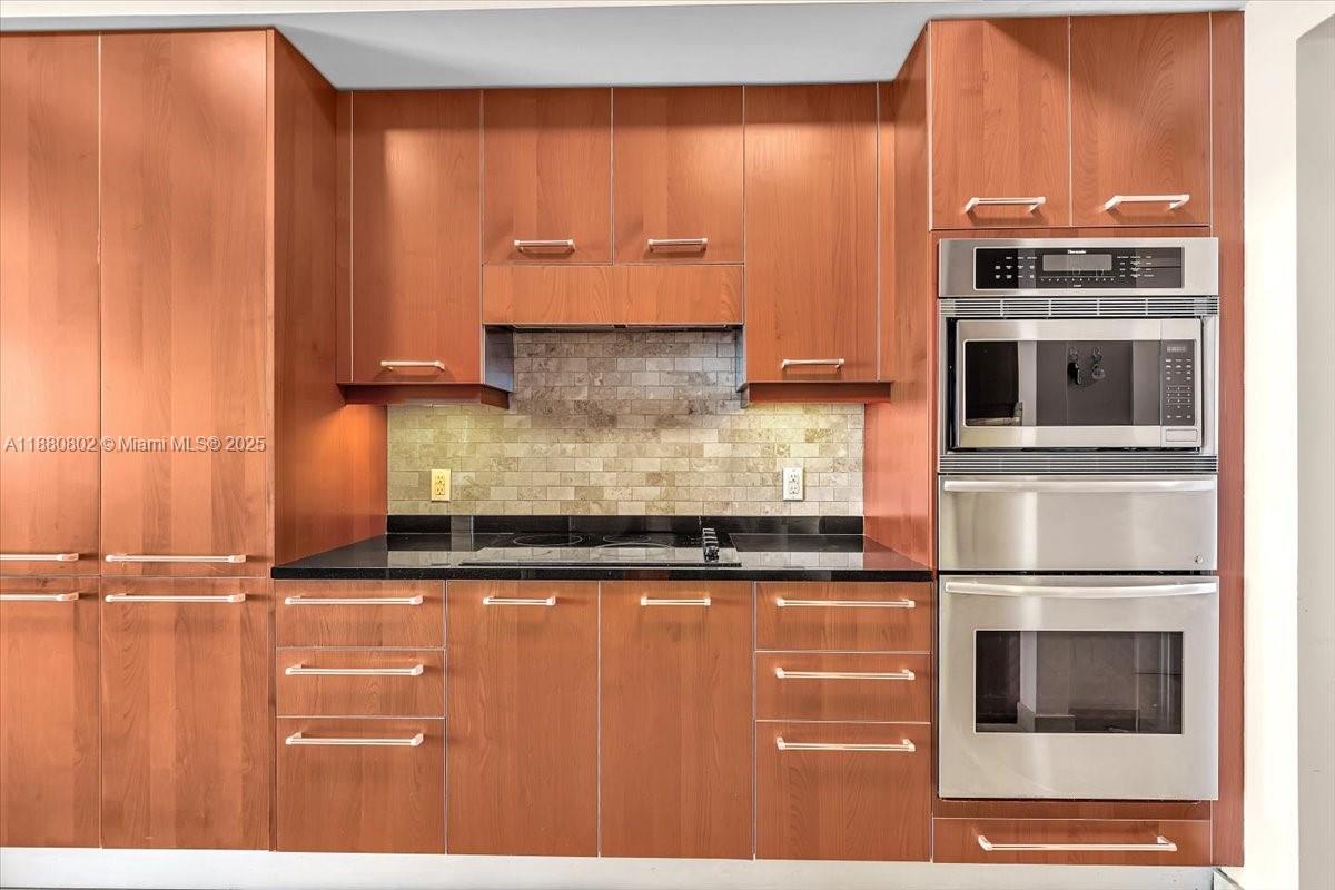 Photo of 3101 Ocean Dr  #2307, Hollywood, Florida, 33019 - 