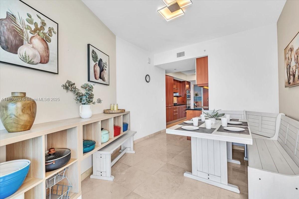 Photo of 3101 Ocean Dr  #2307, Hollywood, Florida, 33019 - 