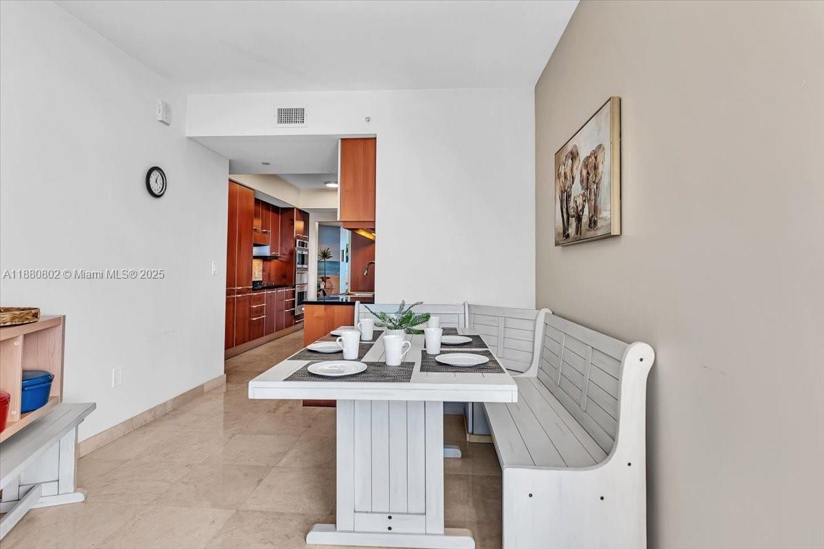 Photo of 3101 Ocean Dr  #2307, Hollywood, Florida, 33019 - 