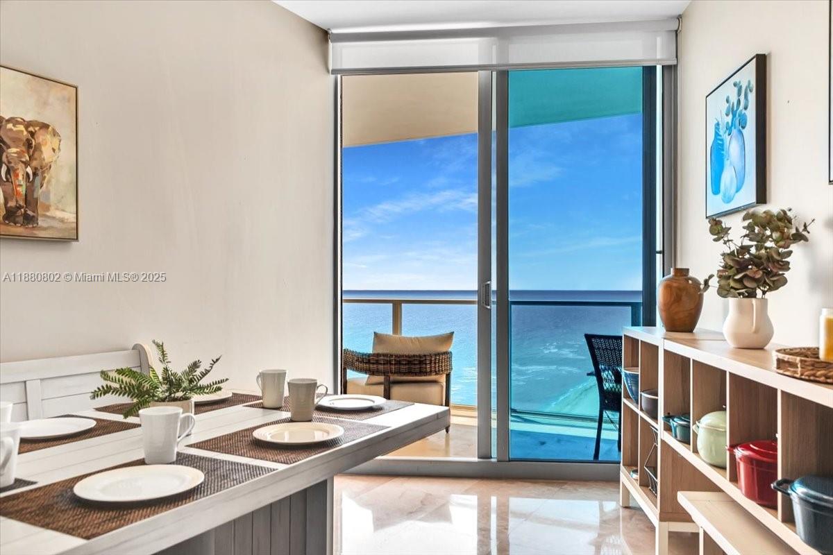 Photo of 3101 Ocean Dr  #2307, Hollywood, Florida, 33019 - 
