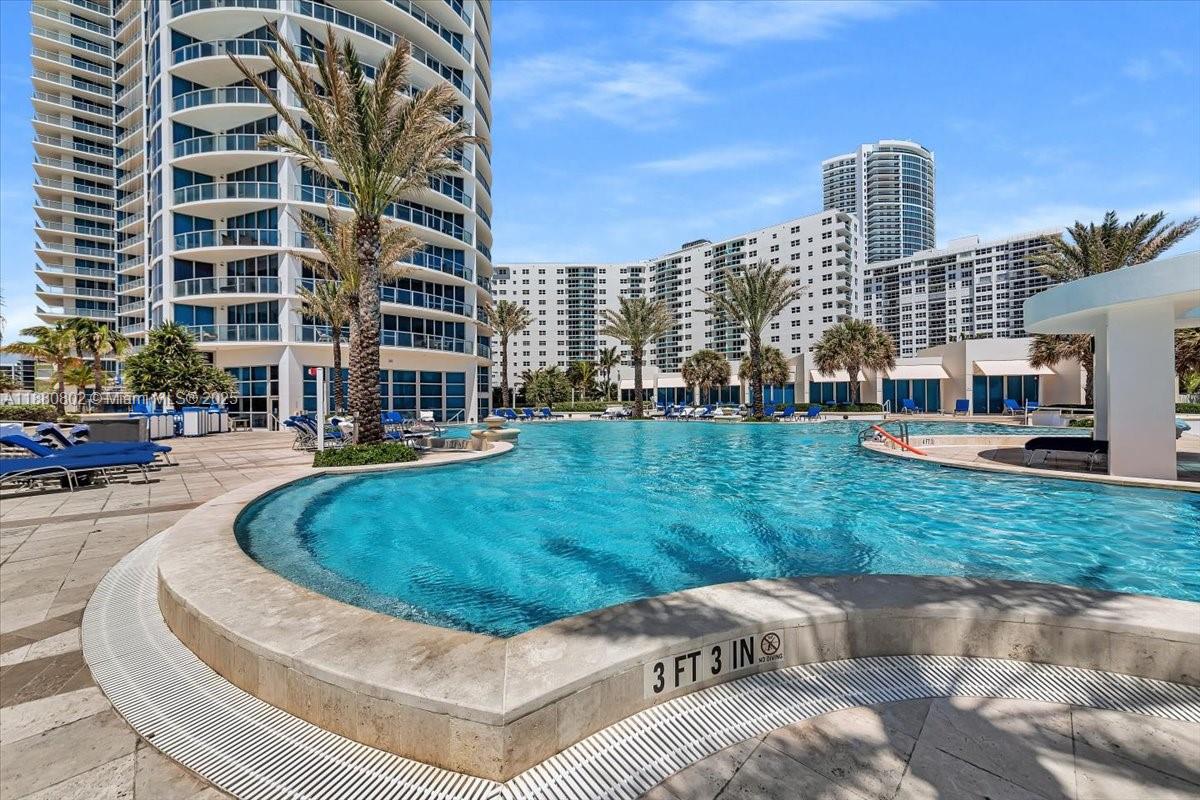 Photo of 3101 Ocean Dr  #2307, Hollywood, Florida, 33019 - 