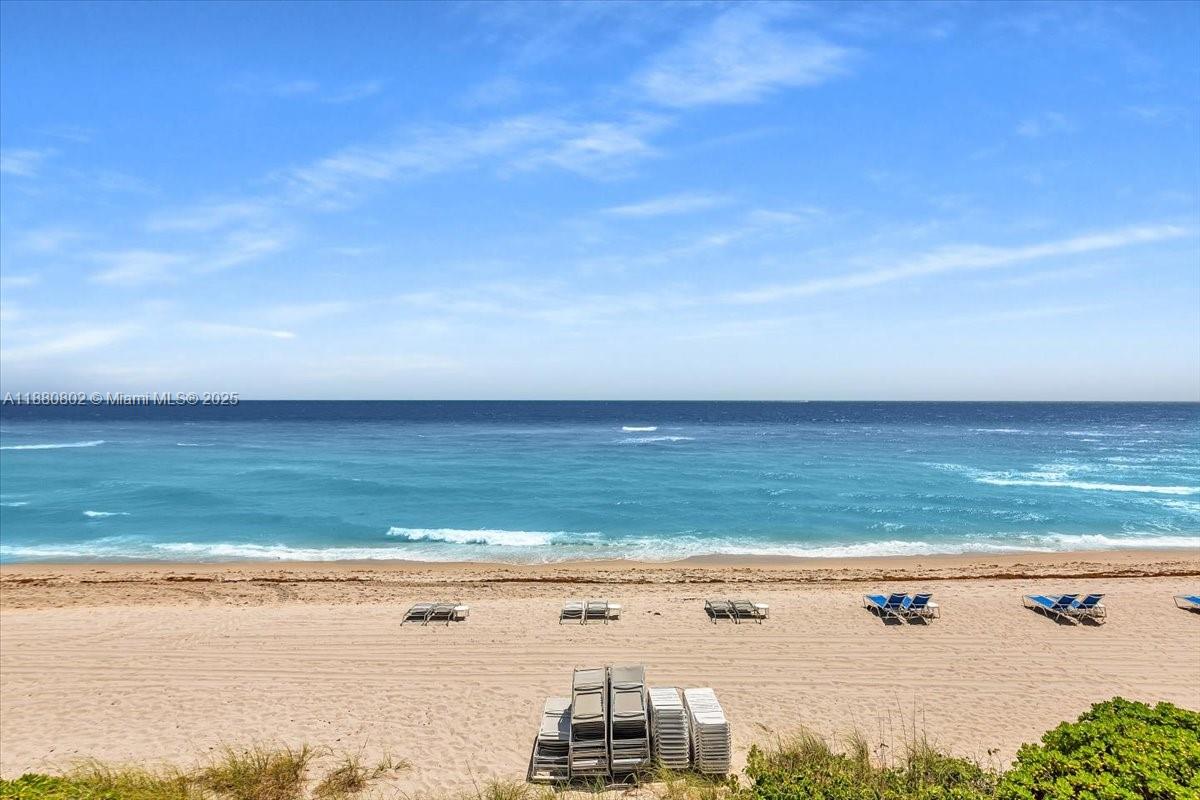 Photo of 3101 Ocean Dr  #2307, Hollywood, Florida, 33019 - 
