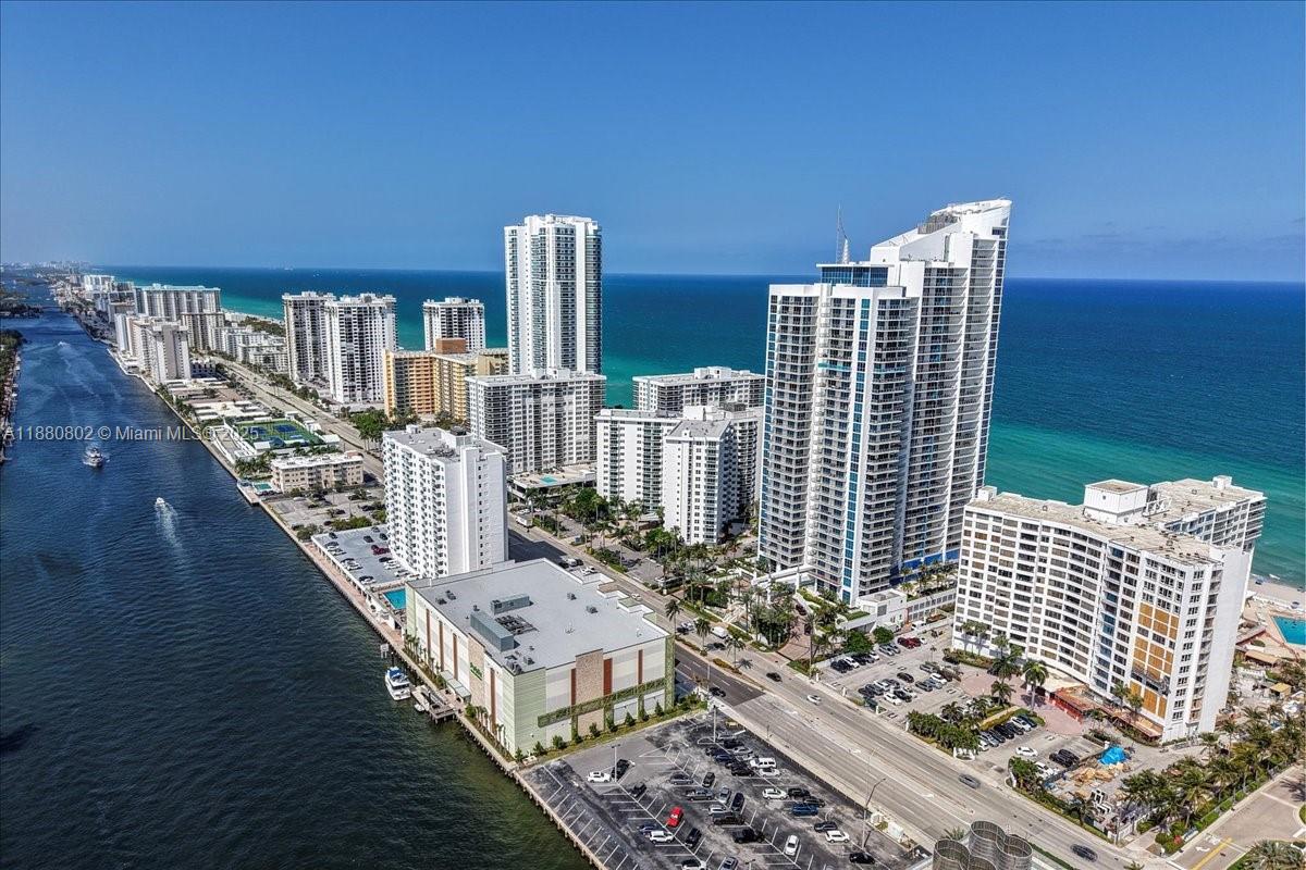 Photo of 3101 Ocean Dr  #2307, Hollywood, Florida, 33019 - 