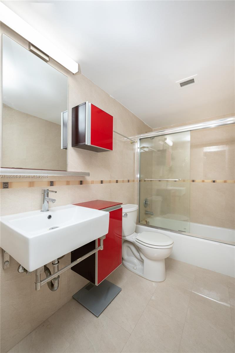 Photo of 2030 Ocean Dr  #227, Hallandale Beach, Florida, 33009 - 