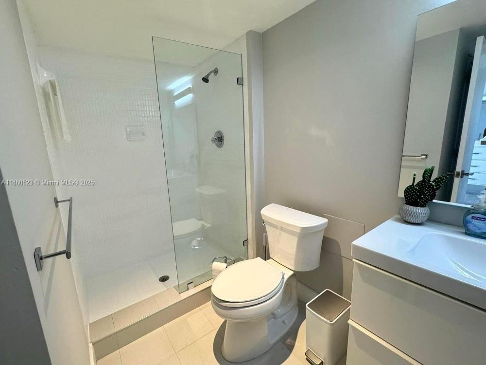 Photo of 20301 Country Club Dr  #2522, Aventura, Florida, 33180 - 