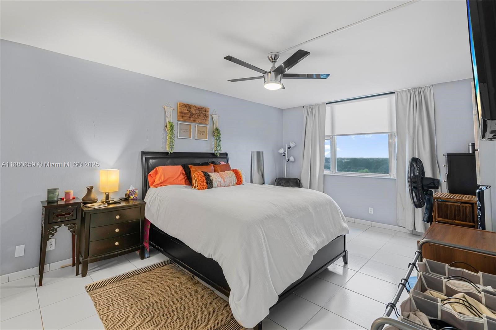 912B 2 / 2 1132 sq. ft. $ 2025-09-18 0 Photo