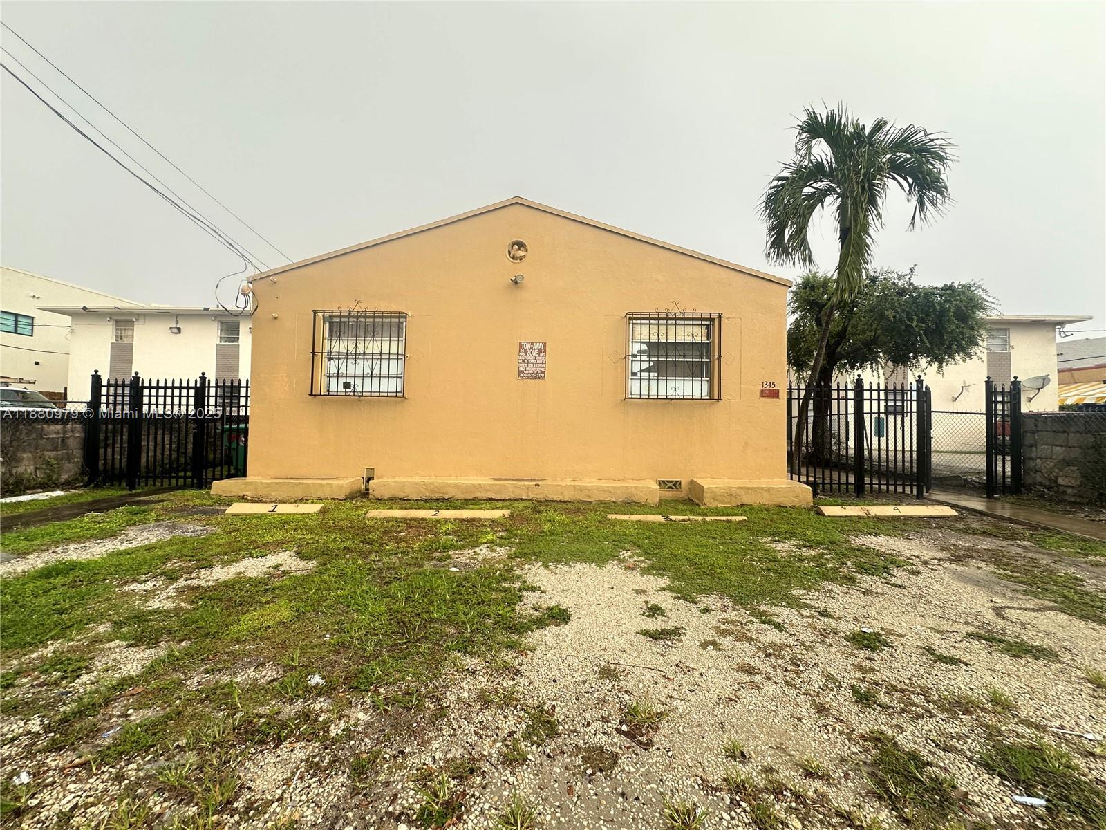   /  3592 sq. ft. $ 2025-09-18 0 Photo