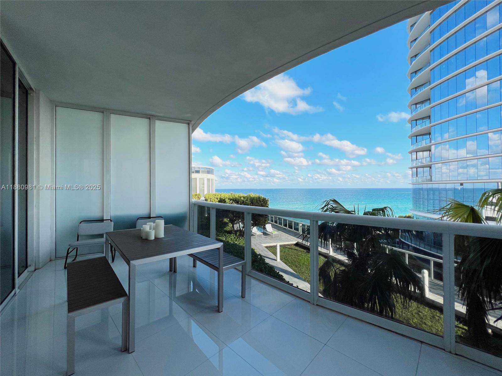 Ver detalles 507 2 / 3 2084 sq. ft. $ 2025-09-18 0 foto