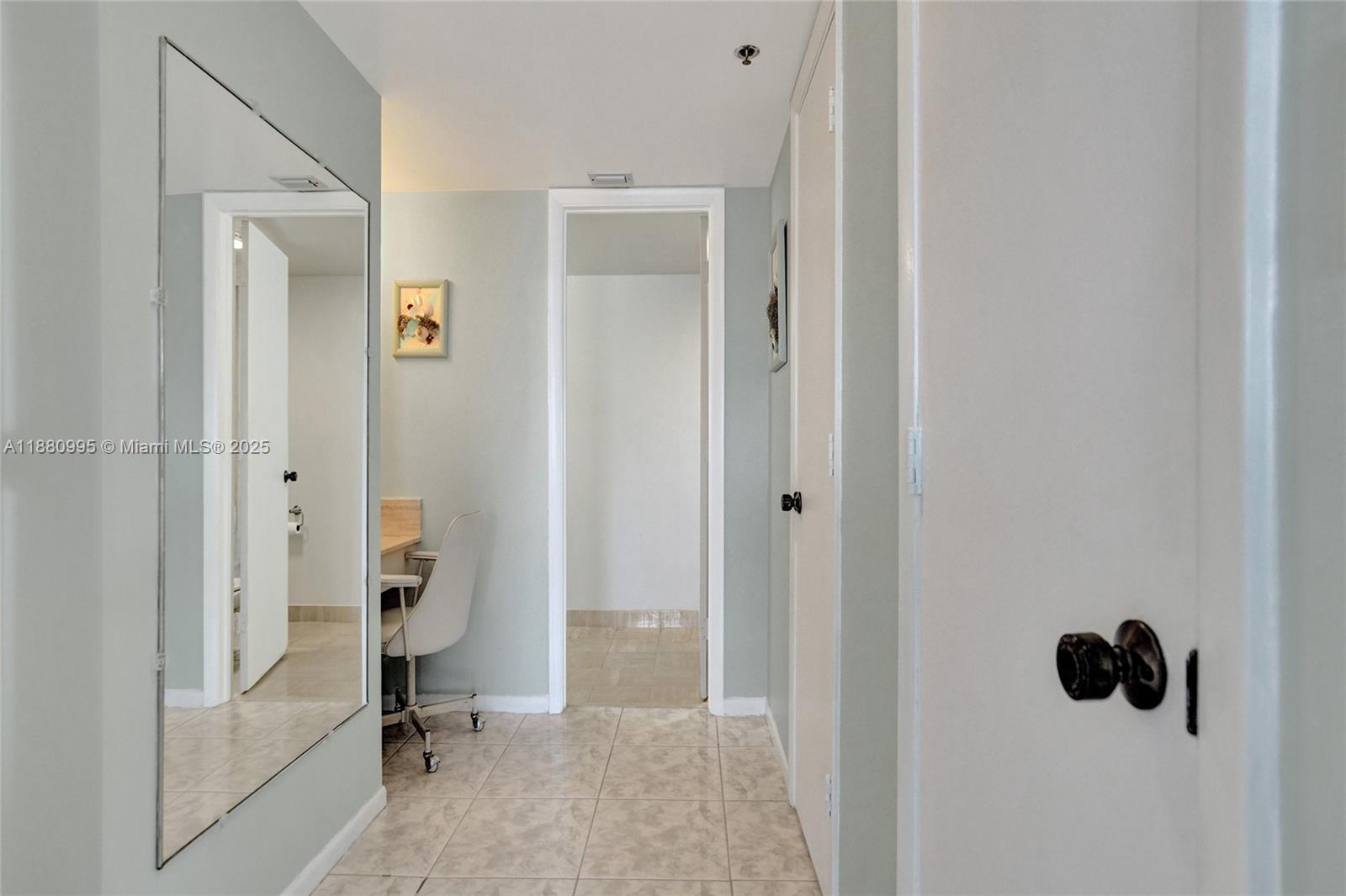 Photo of 1201 Ocean Dr  #1010S, Hollywood, Florida, 33019 - 