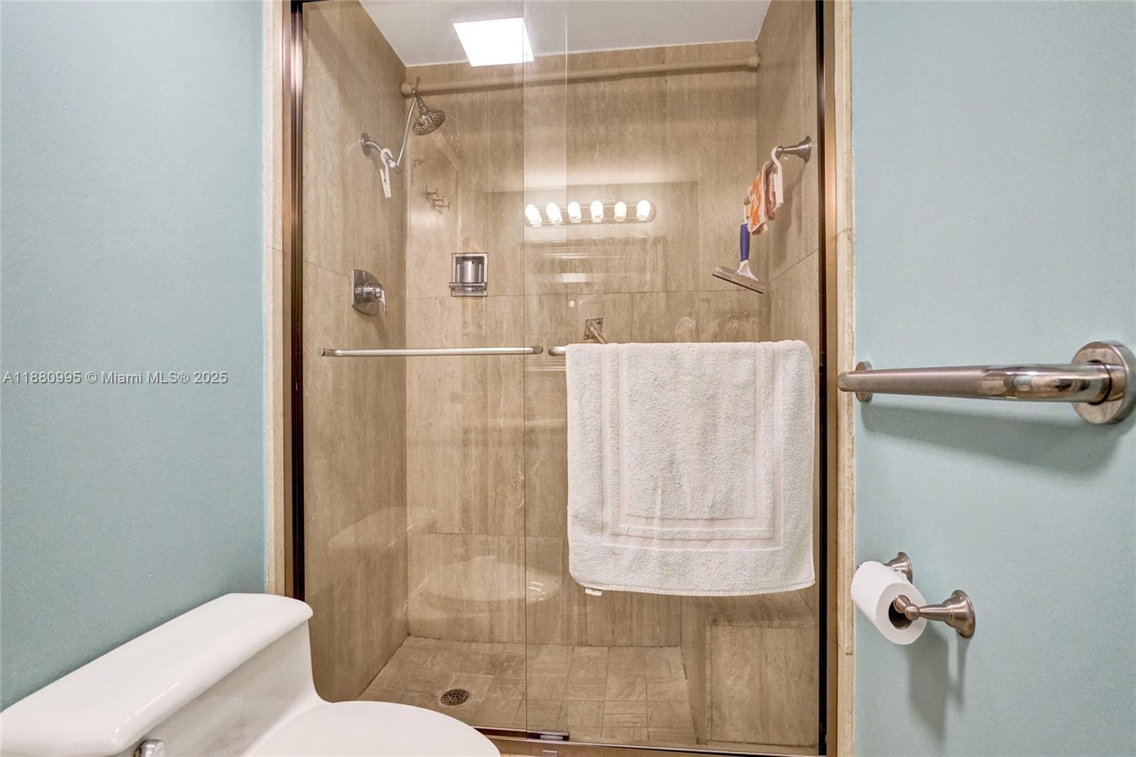 Photo of 1201 Ocean Dr  #1010S, Hollywood, Florida, 33019 - 