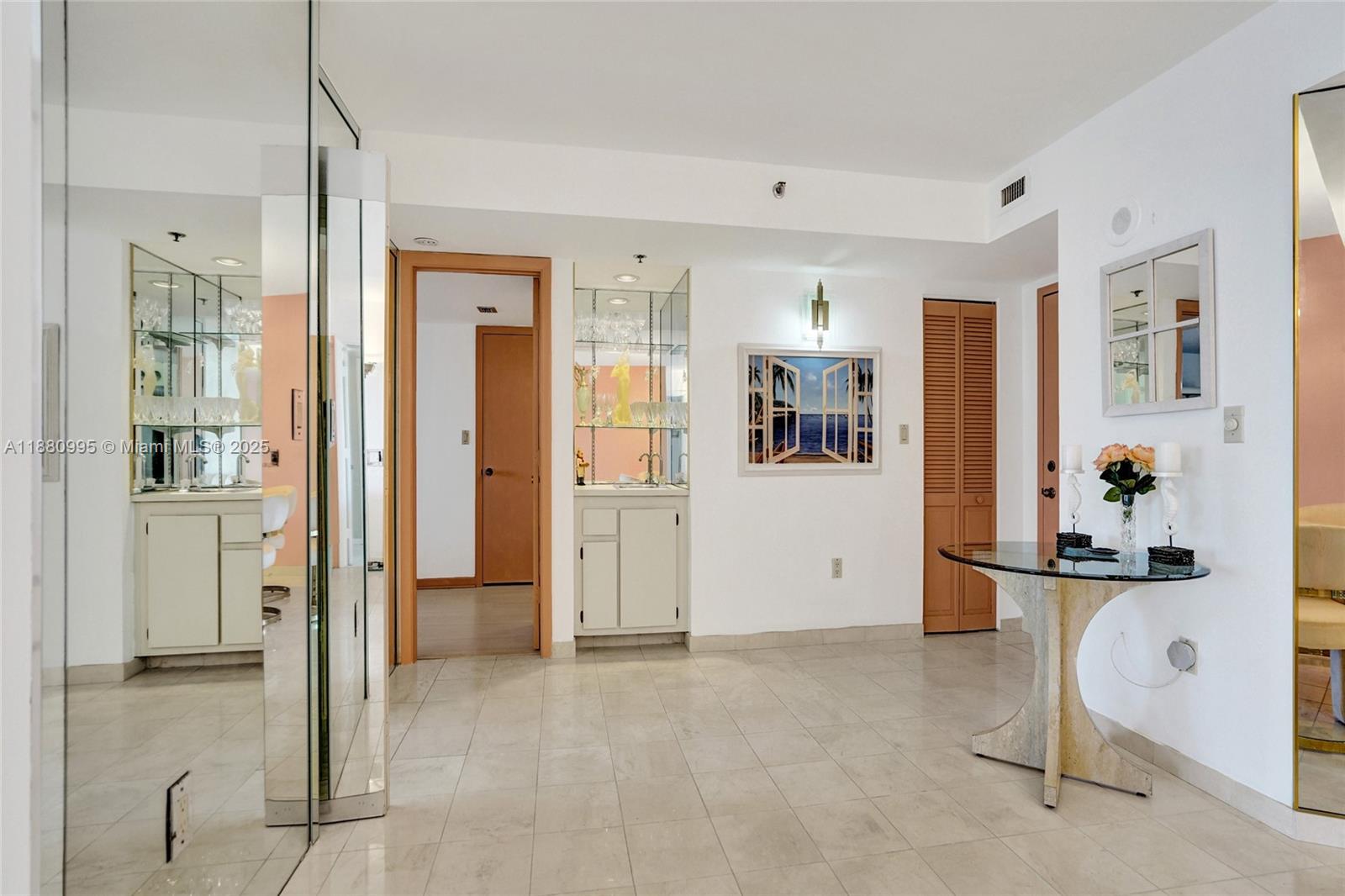 Photo of 1201 Ocean Dr  #1010S, Hollywood, Florida, 33019 - 