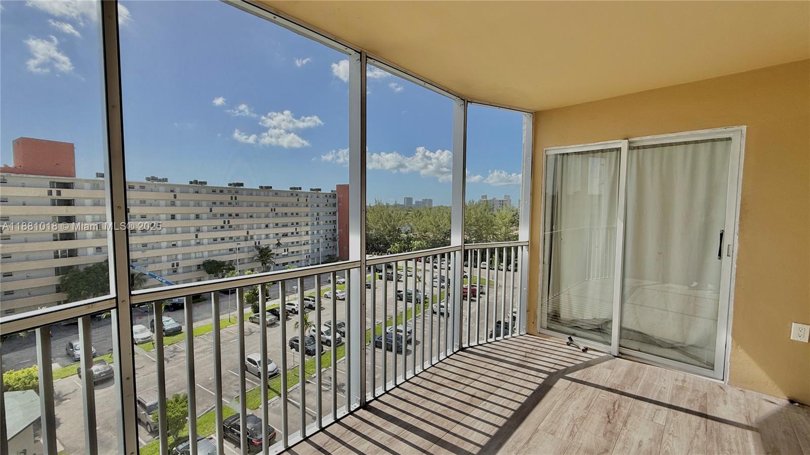 717-1 2 / 2 1315 sq. ft. $ 2025-09-18 0 Photo
