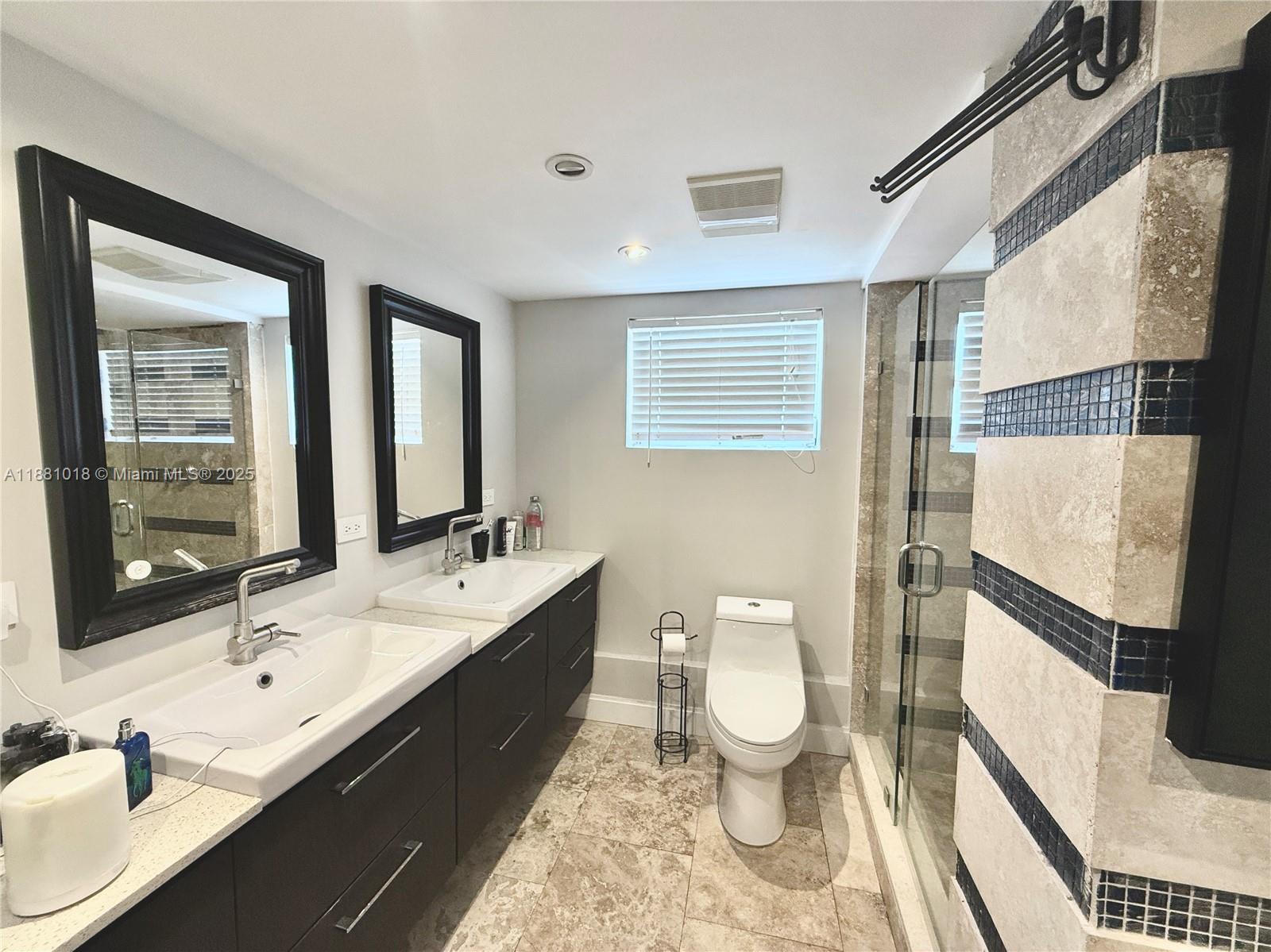 717-1 2 / 2 1315 sq. ft. $ 2025-09-18 0 Photo