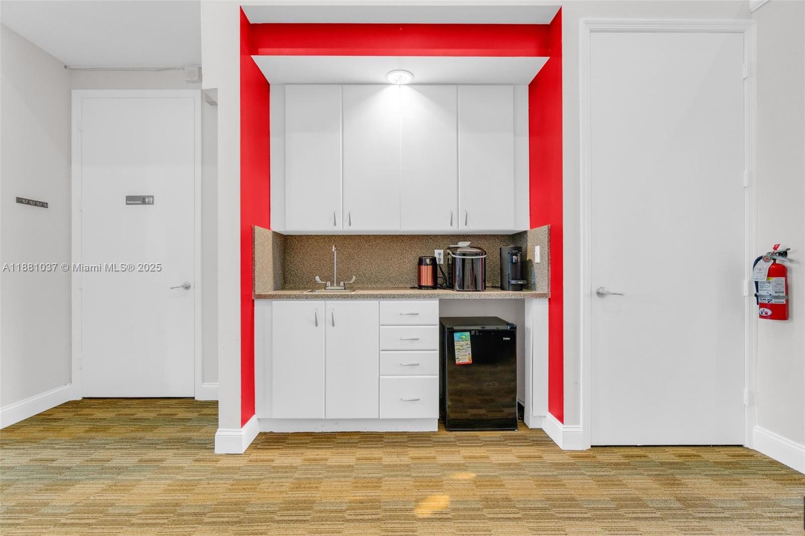 103A  /   sq. ft. $ 2025-09-18 0 Photo