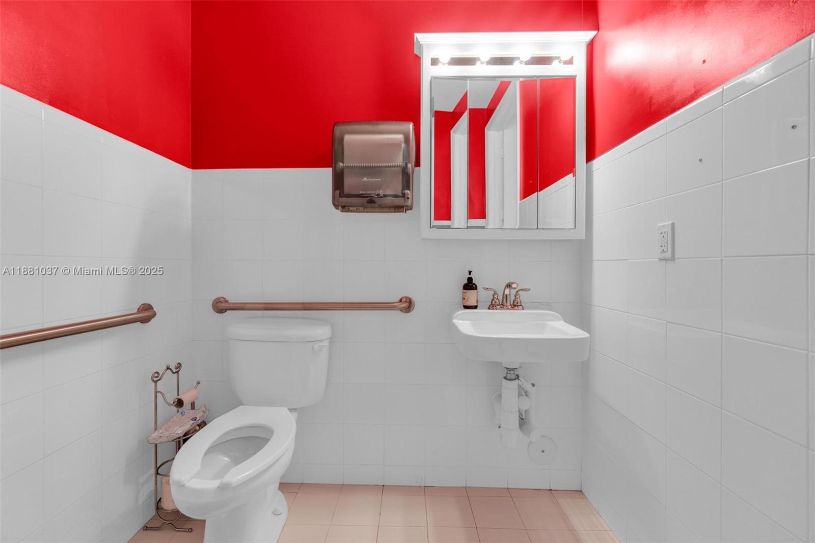 103A  /   sq. ft. $ 2025-09-18 0 Photo