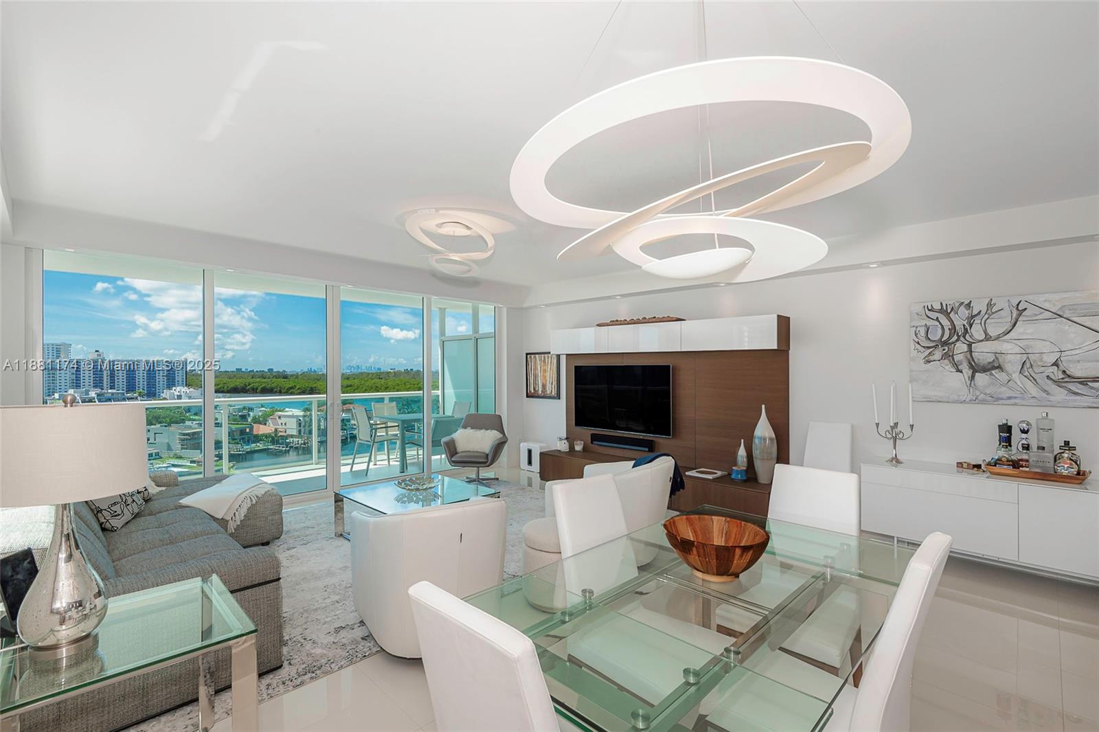 Photo of 400 Sunny Isles Blvd #1122 CORNER UNIT, Sunny Isles Beach, Florida, 33160 -