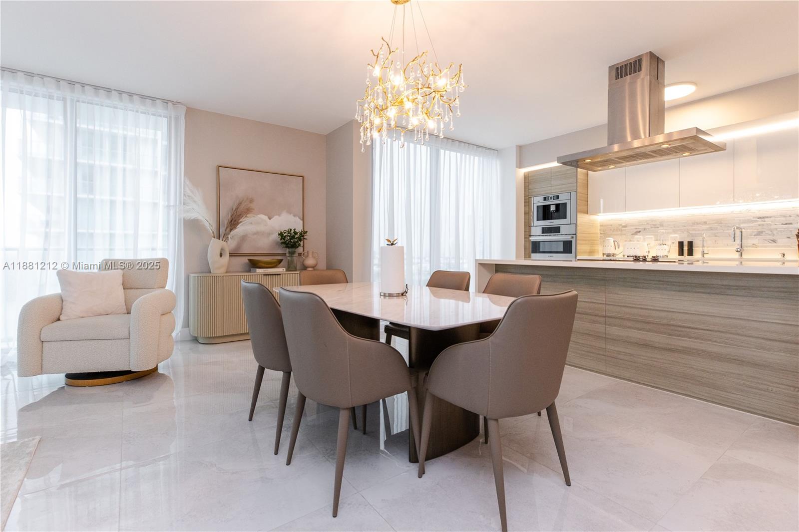 4-1508 3 / 4 1892 sq. ft. $ 2025-09-18 0 foto