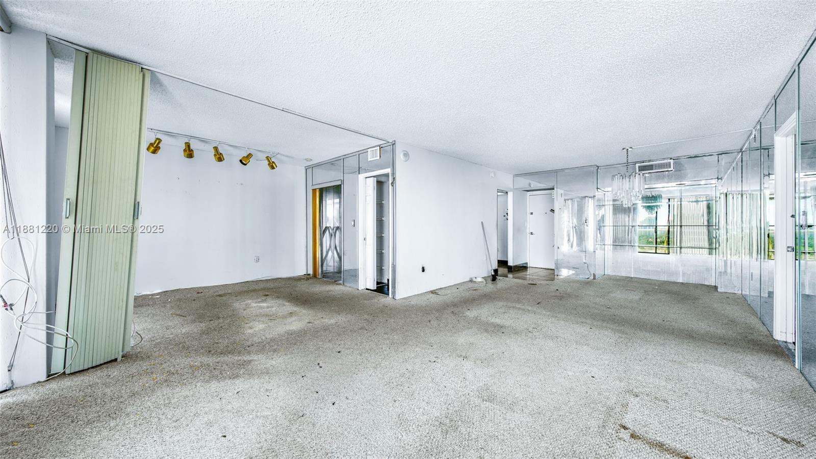 Photo of 3701 Country Club Dr  #1804, Aventura, Florida, 33180 - 