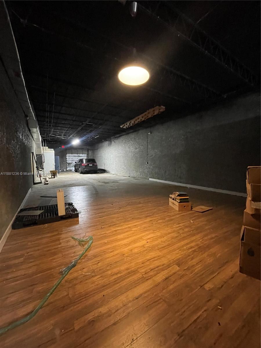   /   sq. ft. $ 2025-09-18 0 Photo