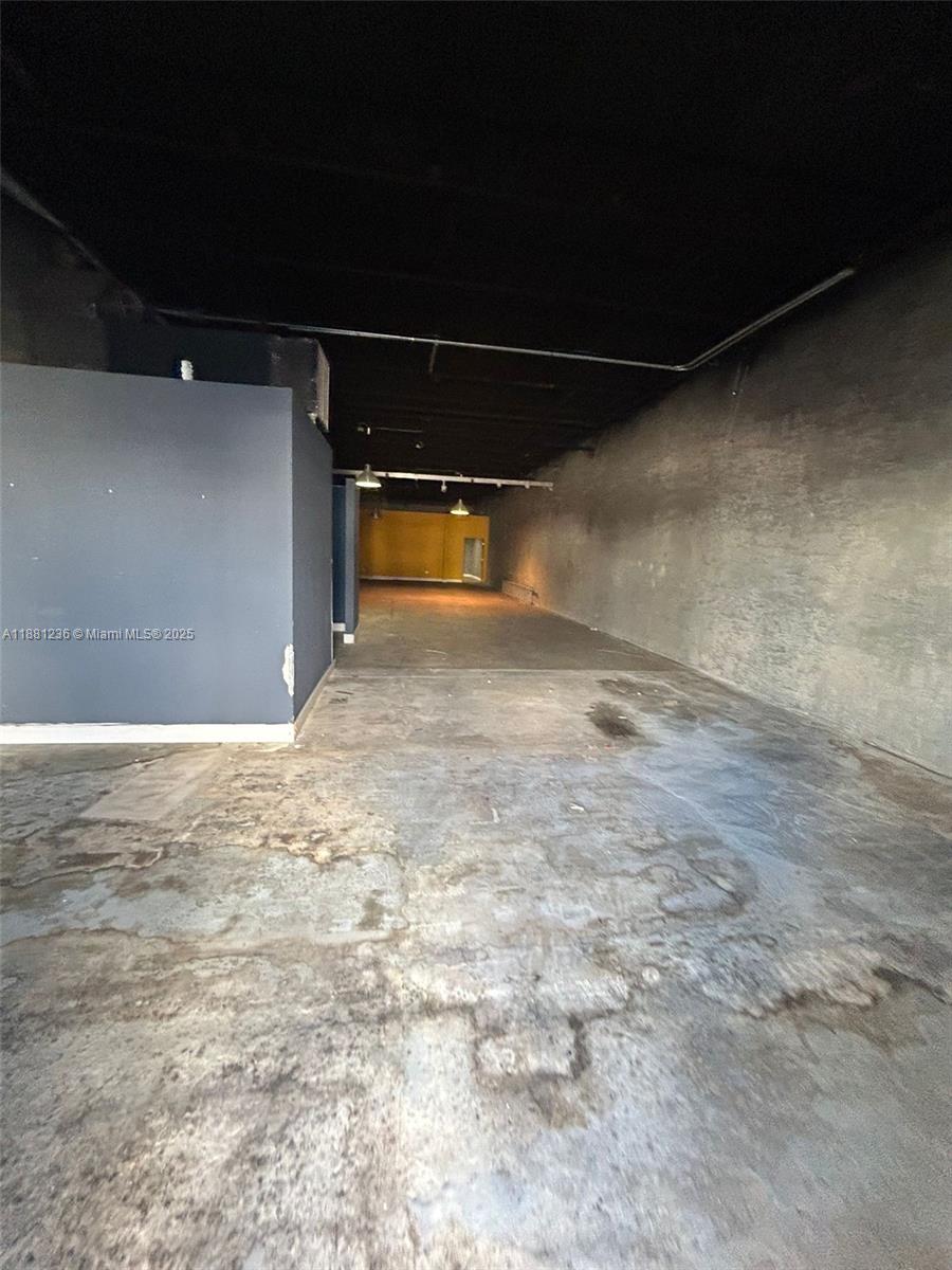   /   sq. ft. $ 2025-09-18 0 Photo