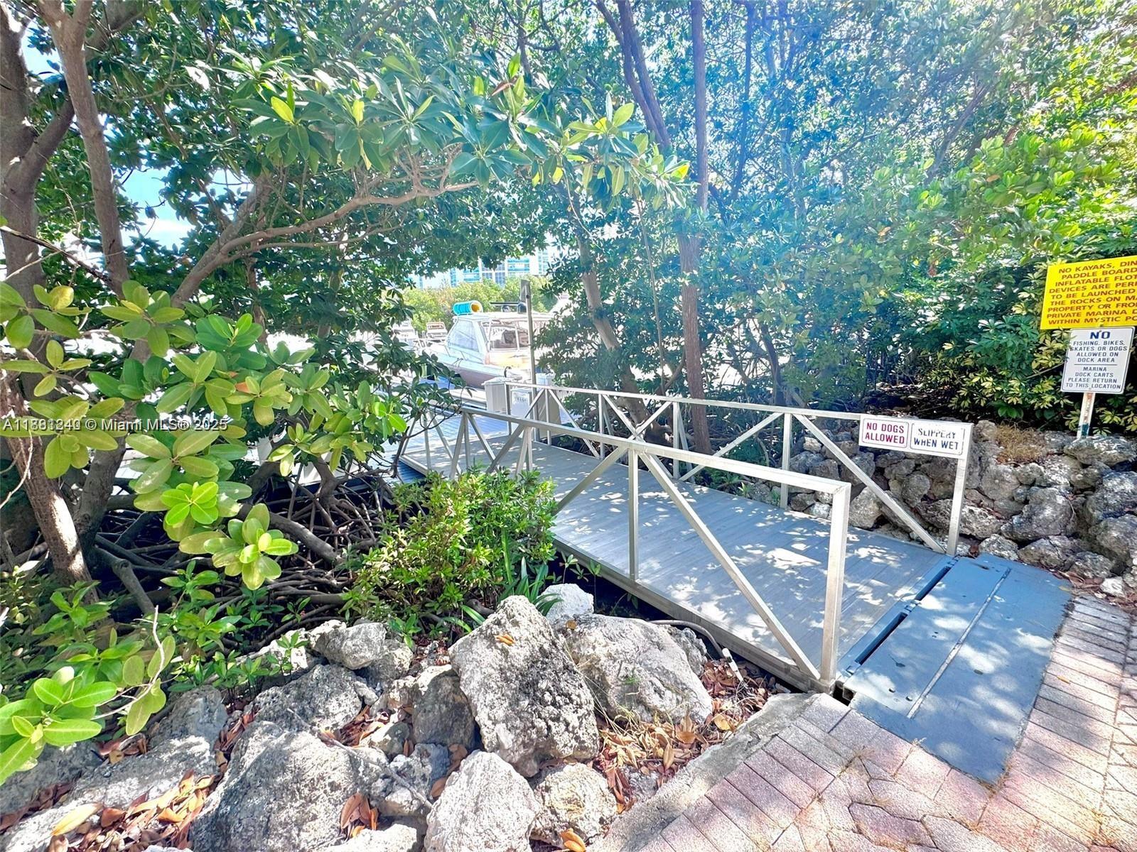   /   sq. ft. $ 2025-09-18 0 Photo