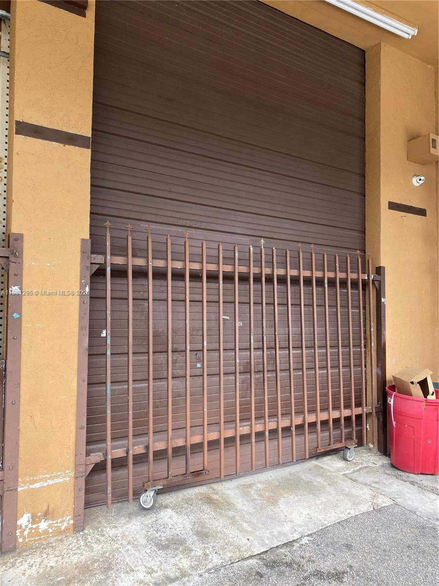 6997  /   sq. ft. $ 2025-09-18 0 Photo