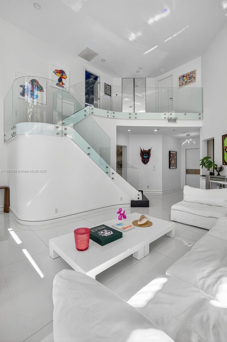 Photo of 3710 208th Ter  (3710), Aventura, Florida, 33180 - 