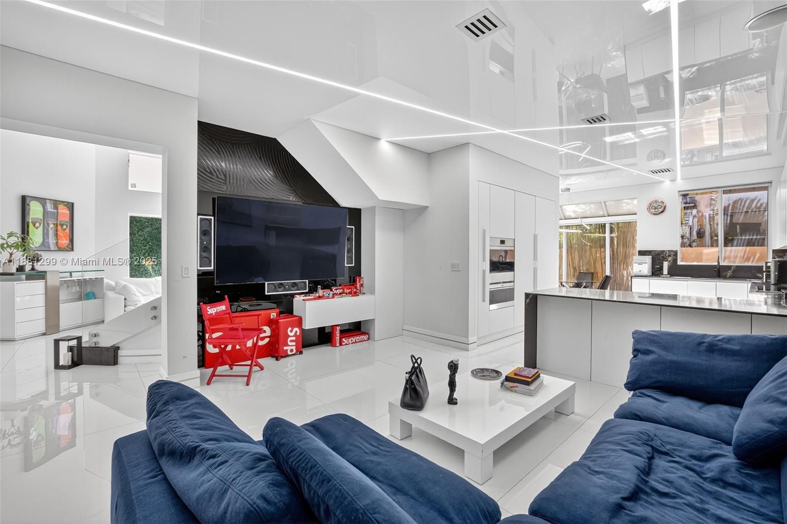 Photo of 3710 208th Ter  (3710), Aventura, Florida, 33180 - 