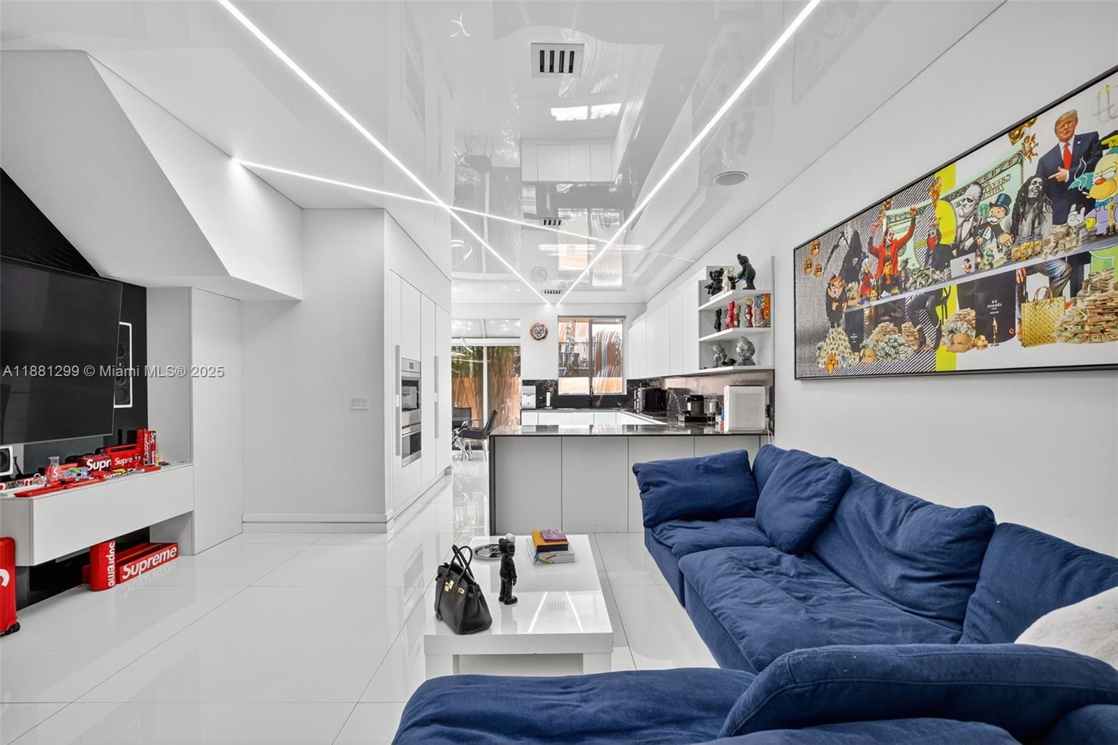 Photo of 3710 208th Ter  (3710), Aventura, Florida, 33180 - 