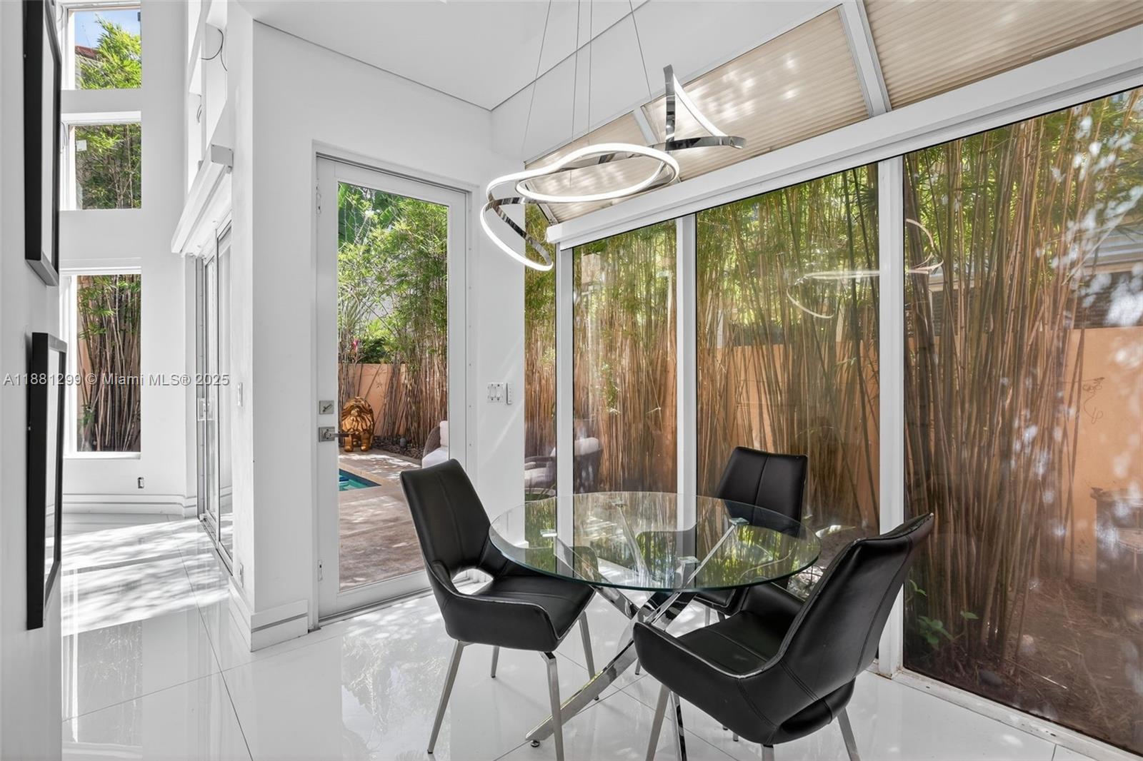 Photo of 3710 208th Ter  (3710), Aventura, Florida, 33180 - 