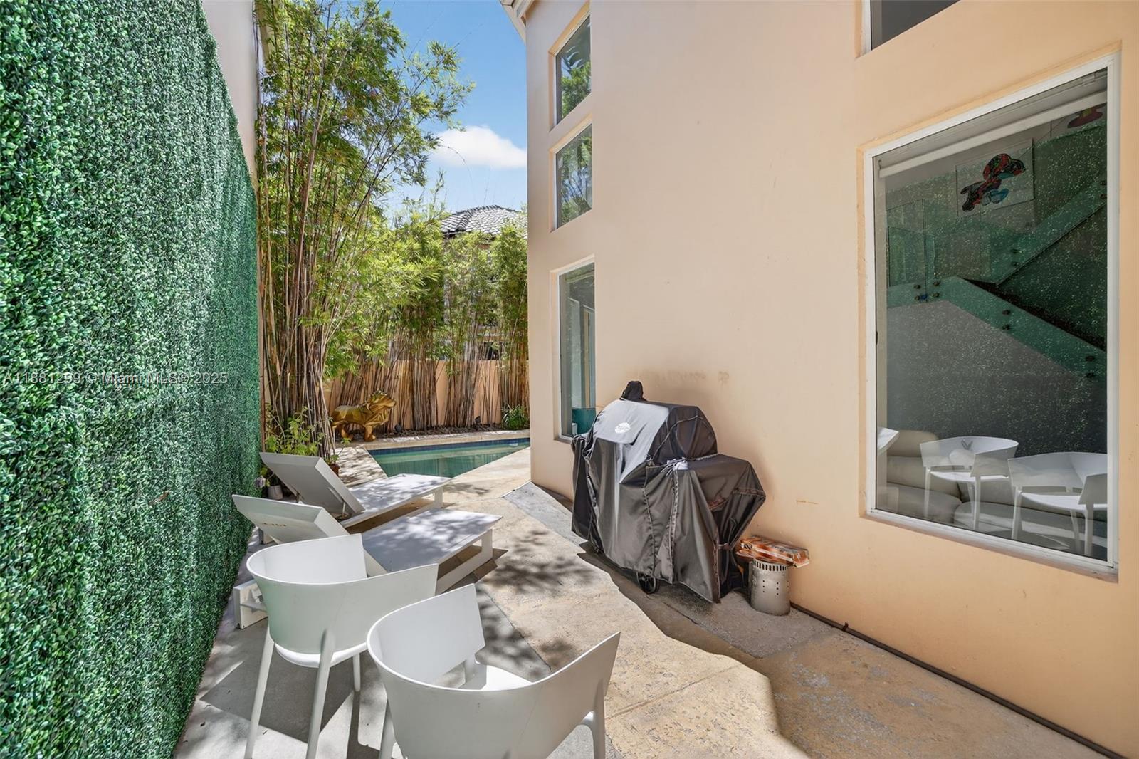 Photo of 3710 208th Ter  (3710), Aventura, Florida, 33180 - 