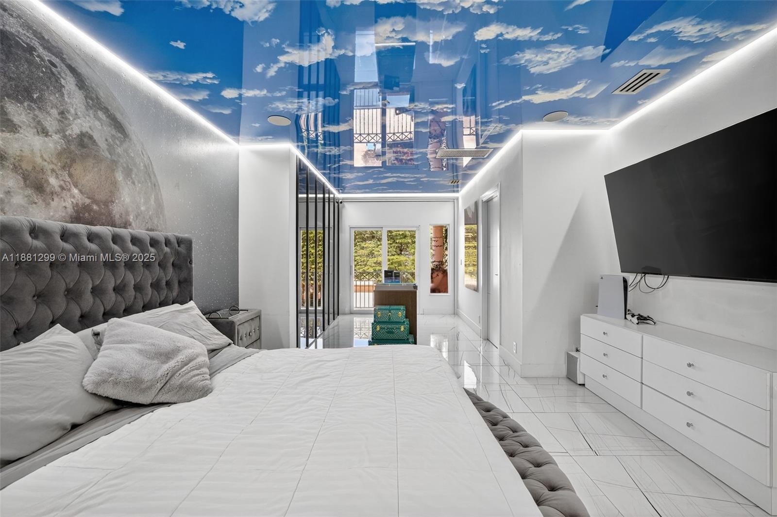 Photo of 3710 208th Ter  (3710), Aventura, Florida, 33180 - 